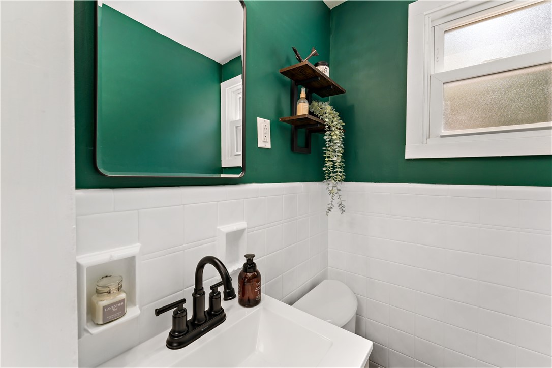 4596 Echo Glen Drive