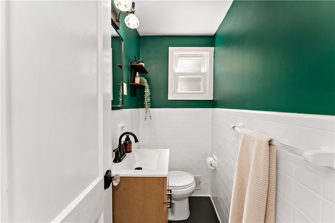 4596 Echo Glen Drive