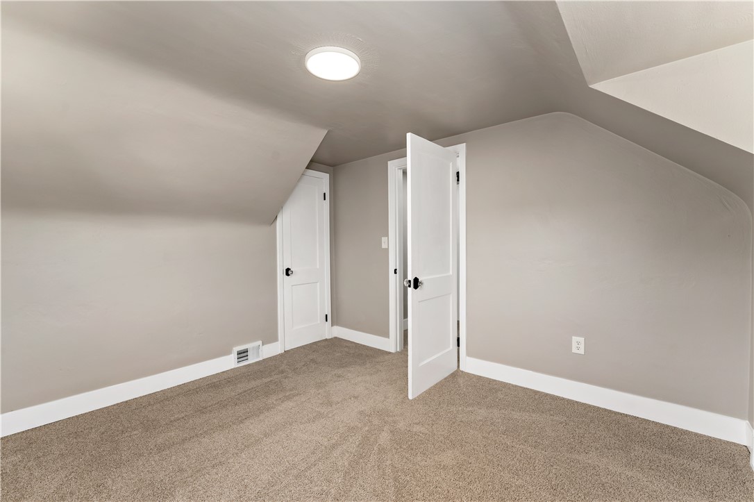 4596 Echo Glen Drive