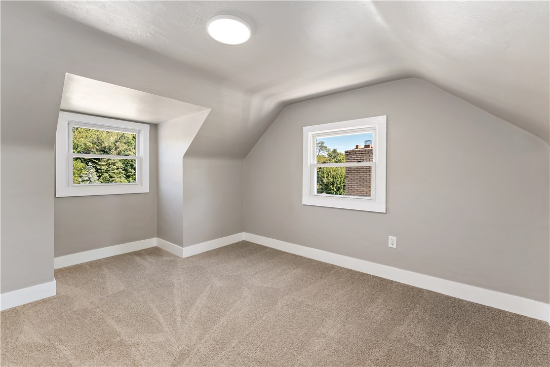 4596 Echo Glen Drive