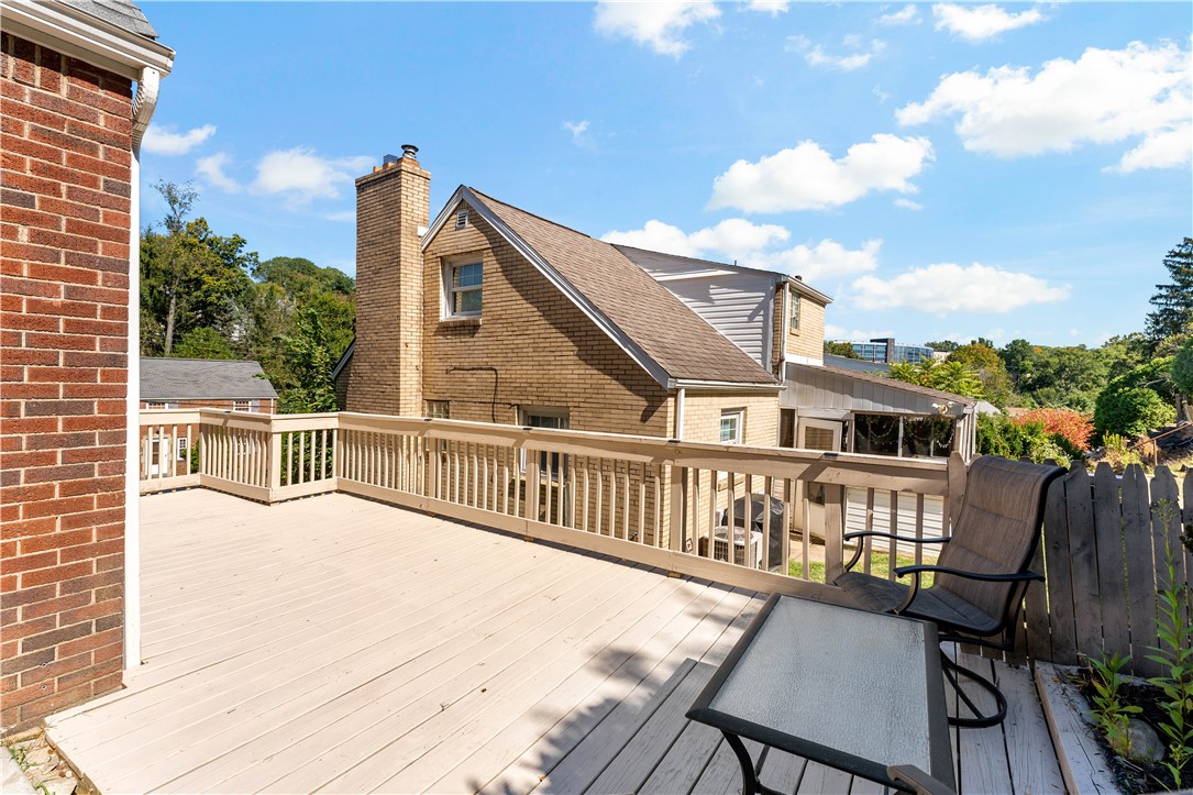 4596 Echo Glen Drive