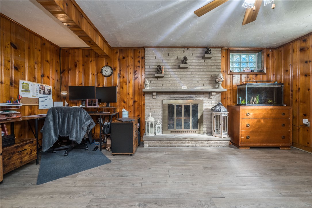 2408 Ridge Rd