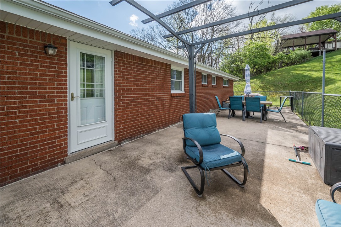 2408 Ridge Rd