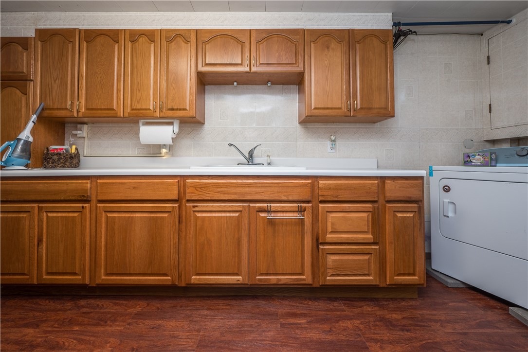 2408 Ridge Rd