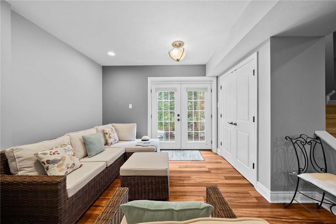 311 Riva Ridge Dr