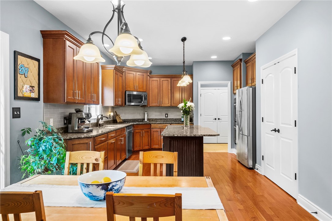311 Riva Ridge Dr