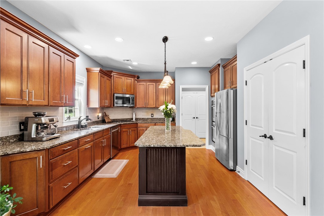 311 Riva Ridge Dr