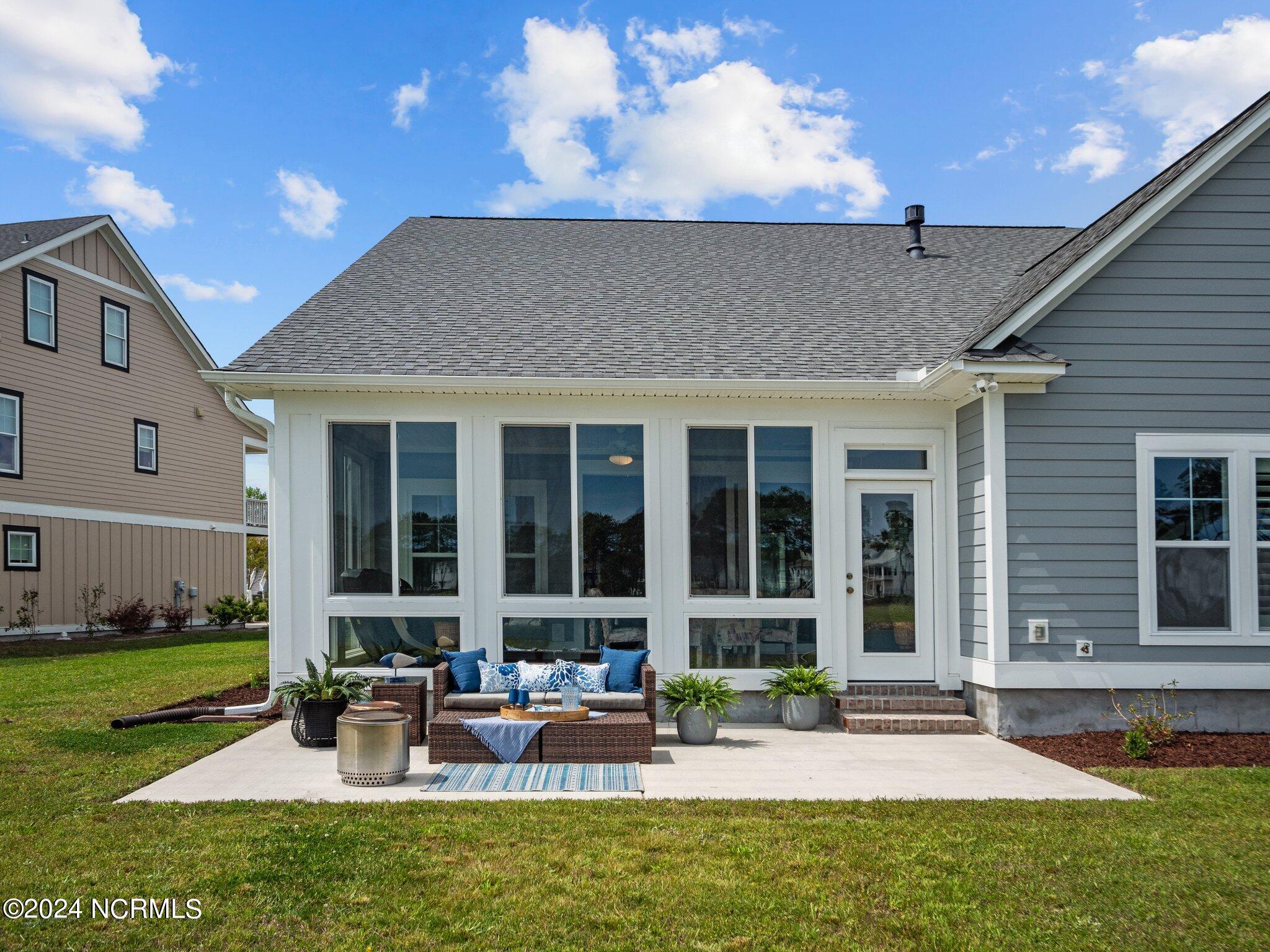 381 Summerhouse Drive