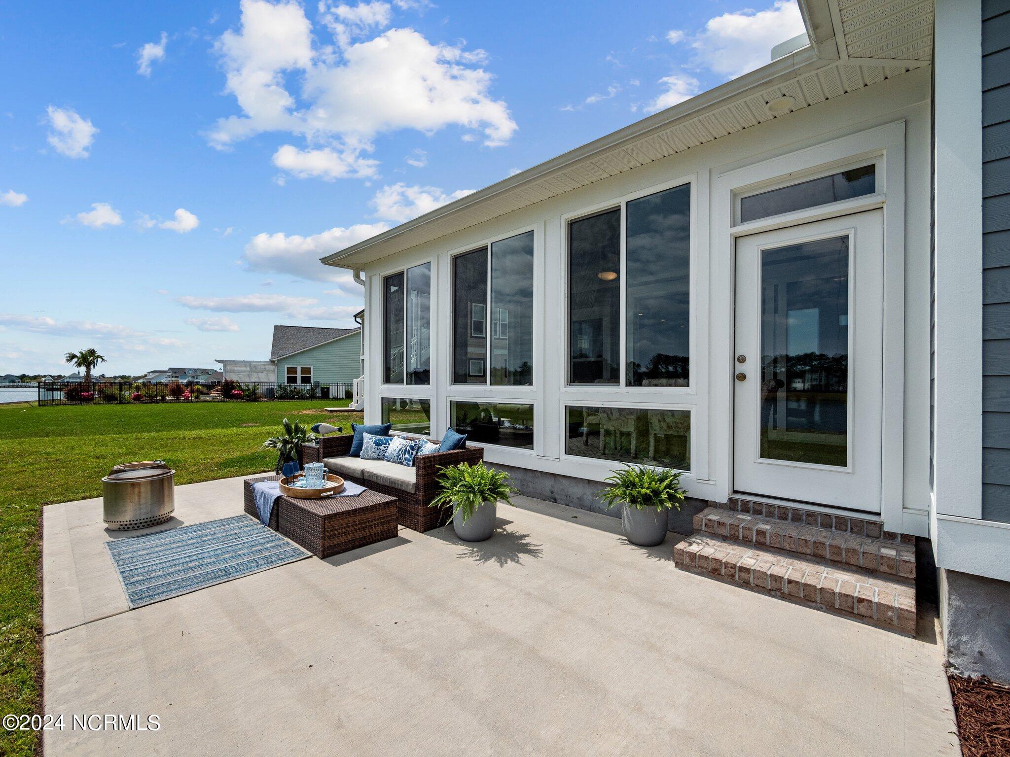 381 Summerhouse Drive