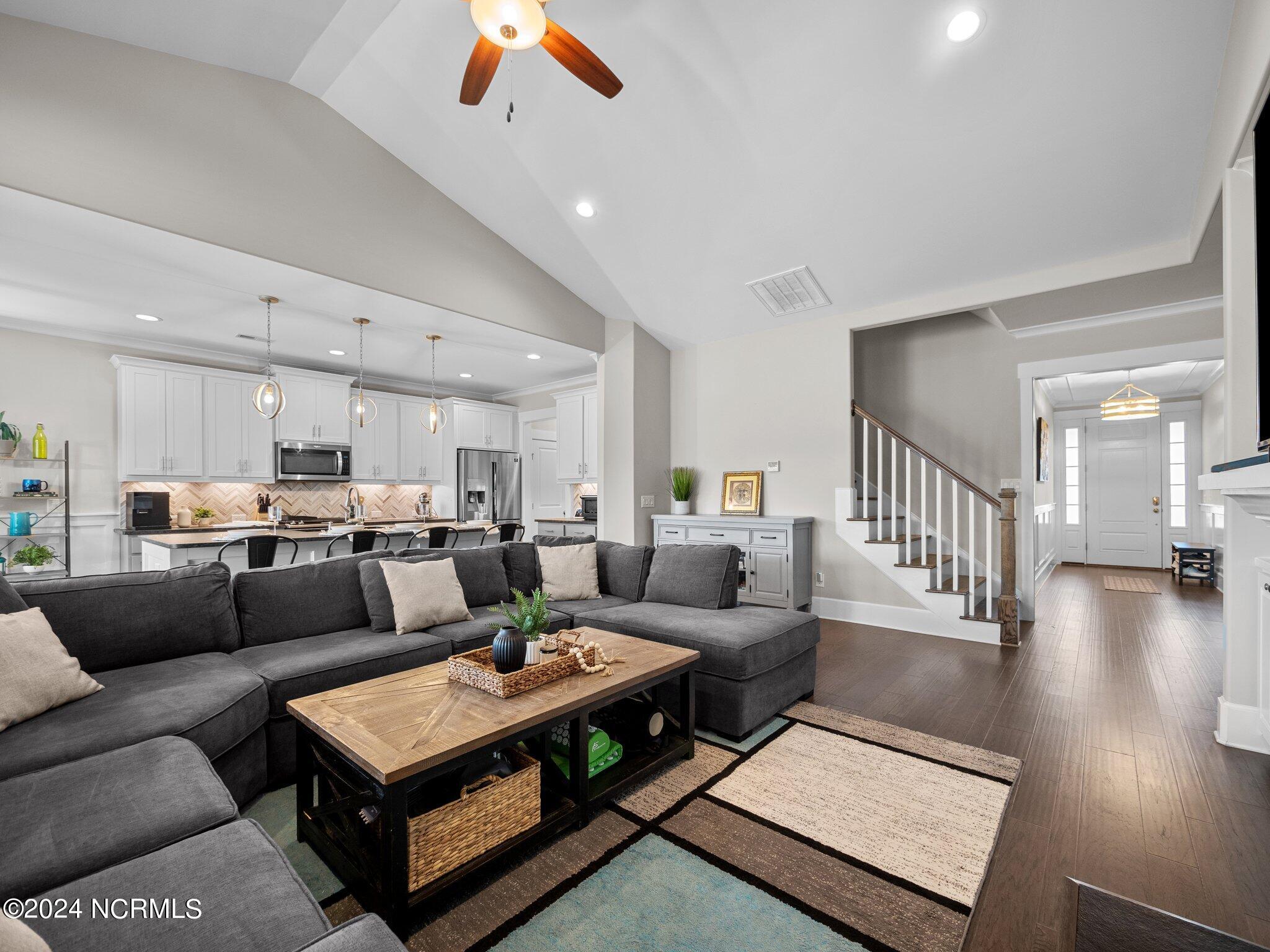 381 Summerhouse Drive