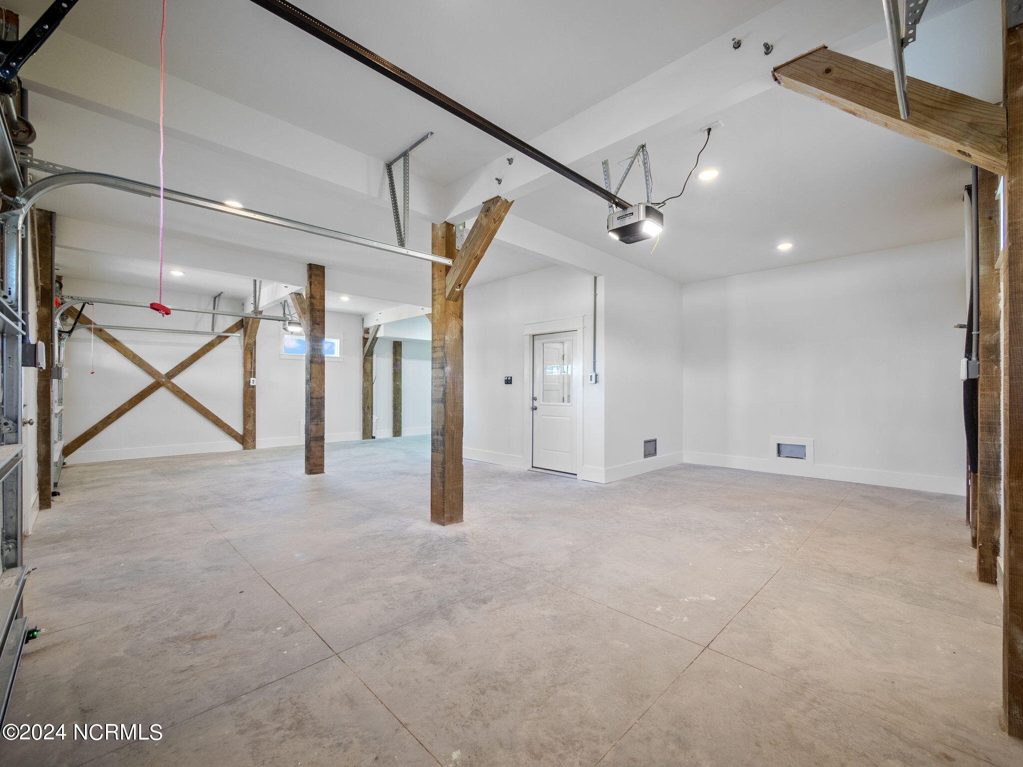 208 Marshside Landing