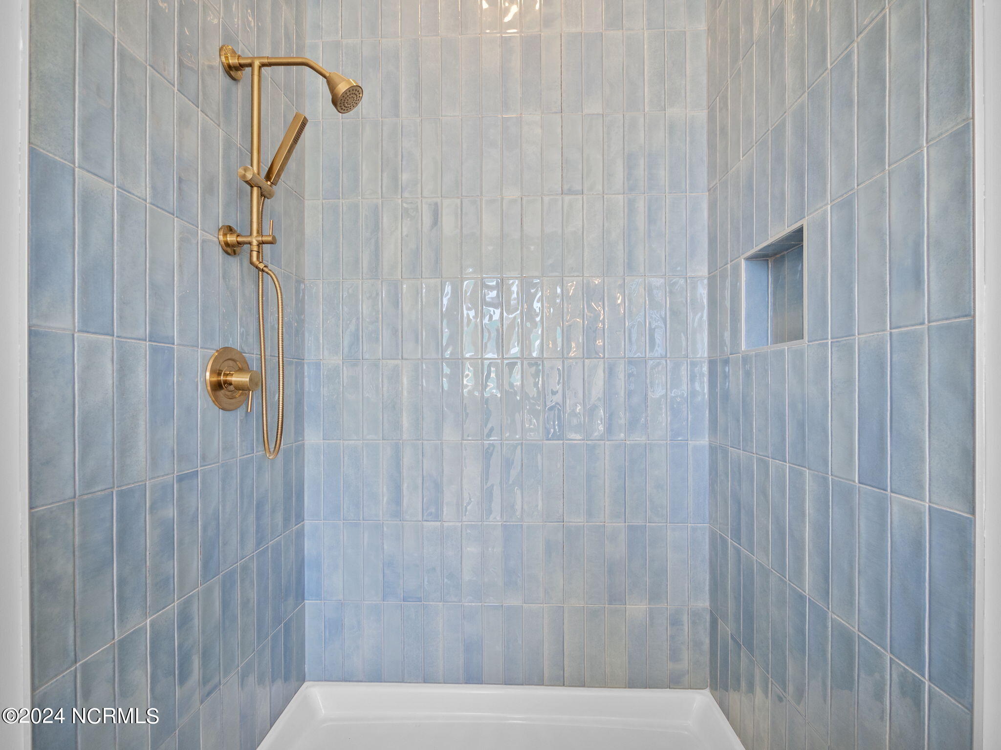 208 Marshside Landing