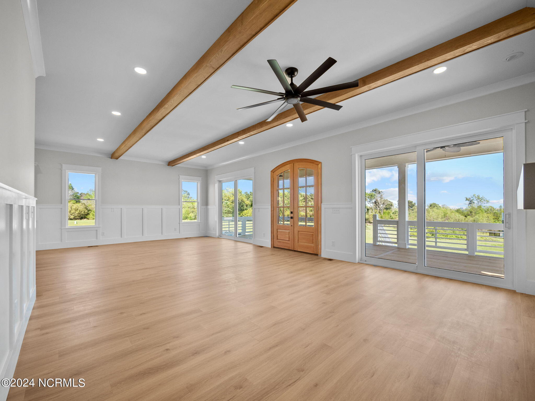 208 Marshside Landing