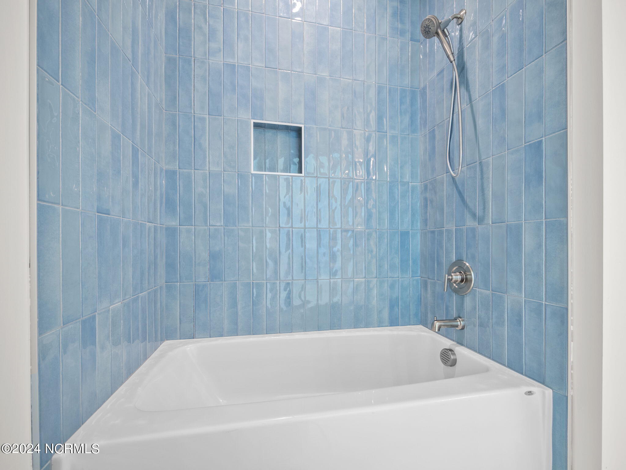 208 Marshside Landing