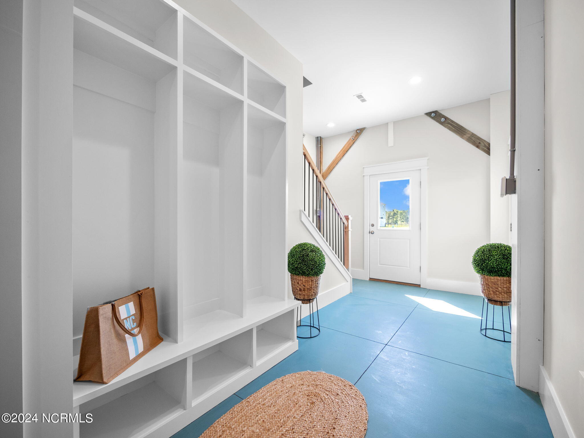 208 Marshside Landing