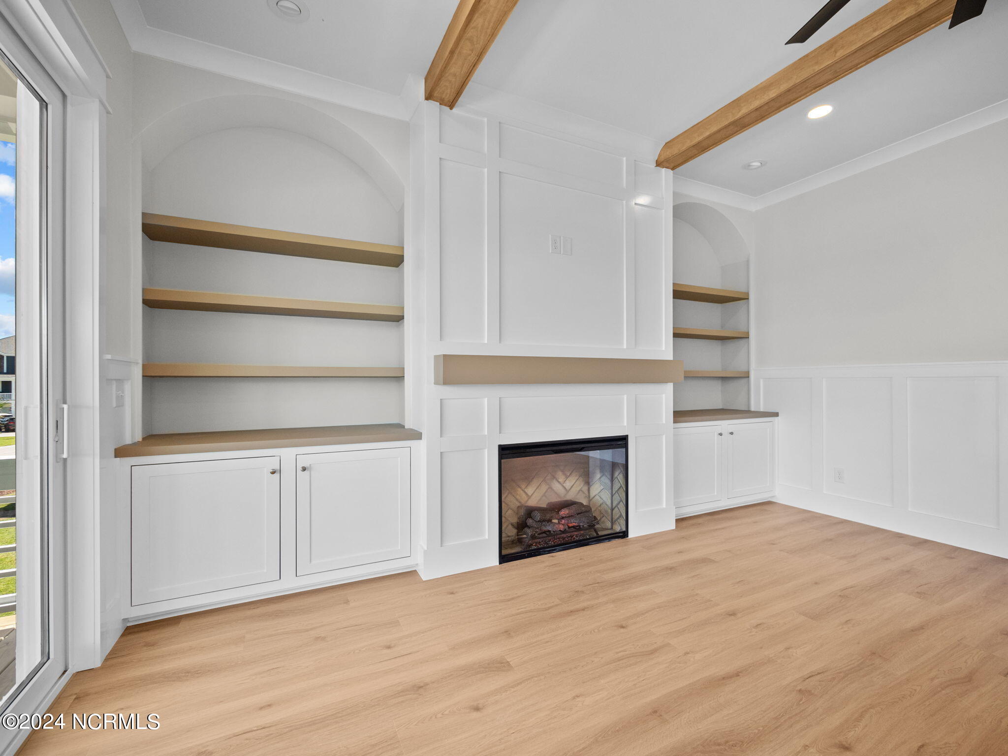 208 Marshside Landing