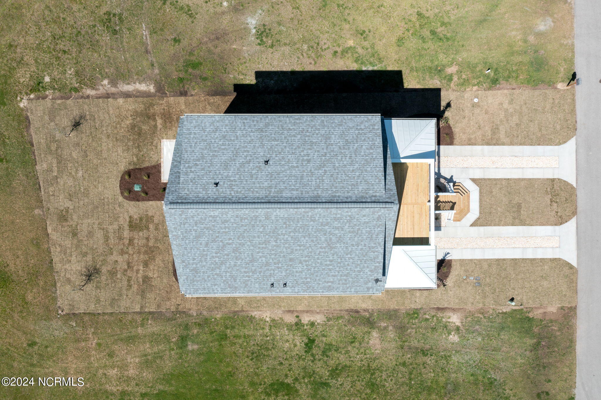 208 Marshside Landing