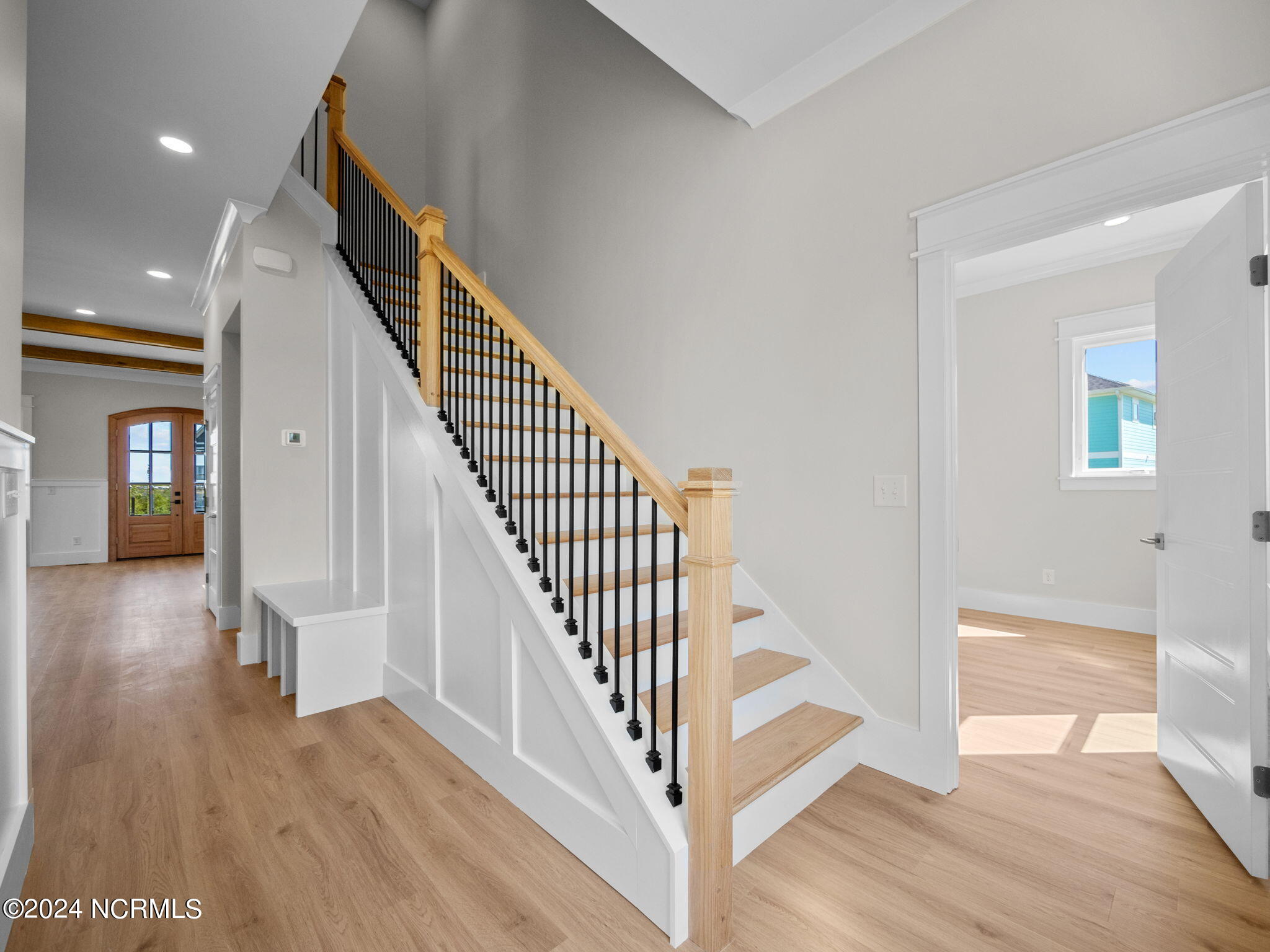 208 Marshside Landing