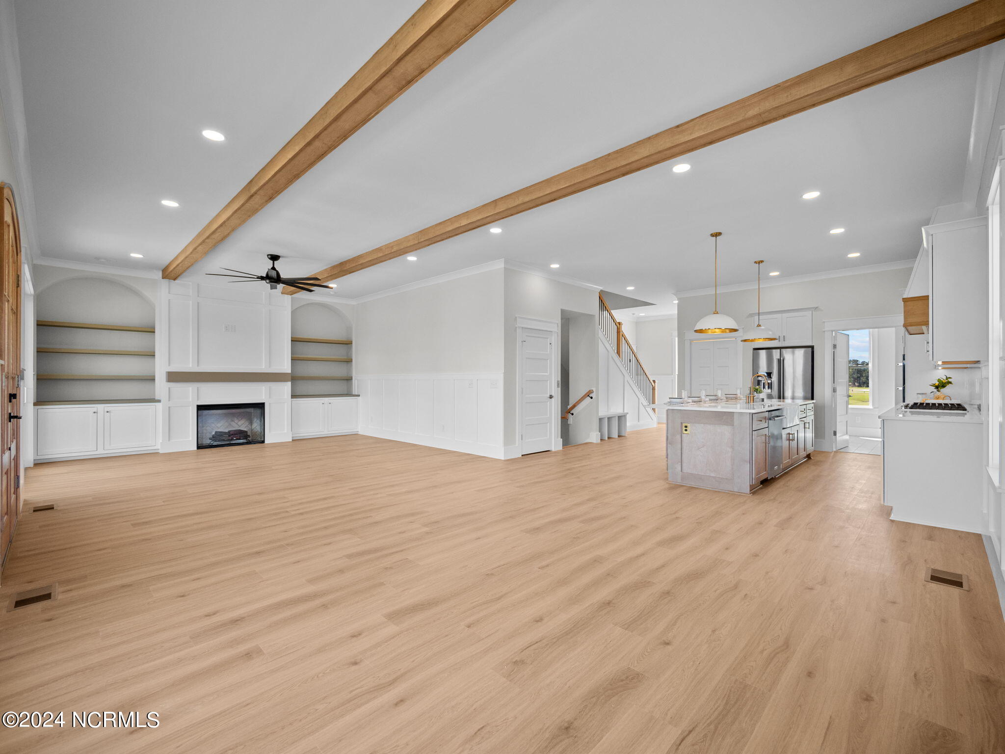 208 Marshside Landing