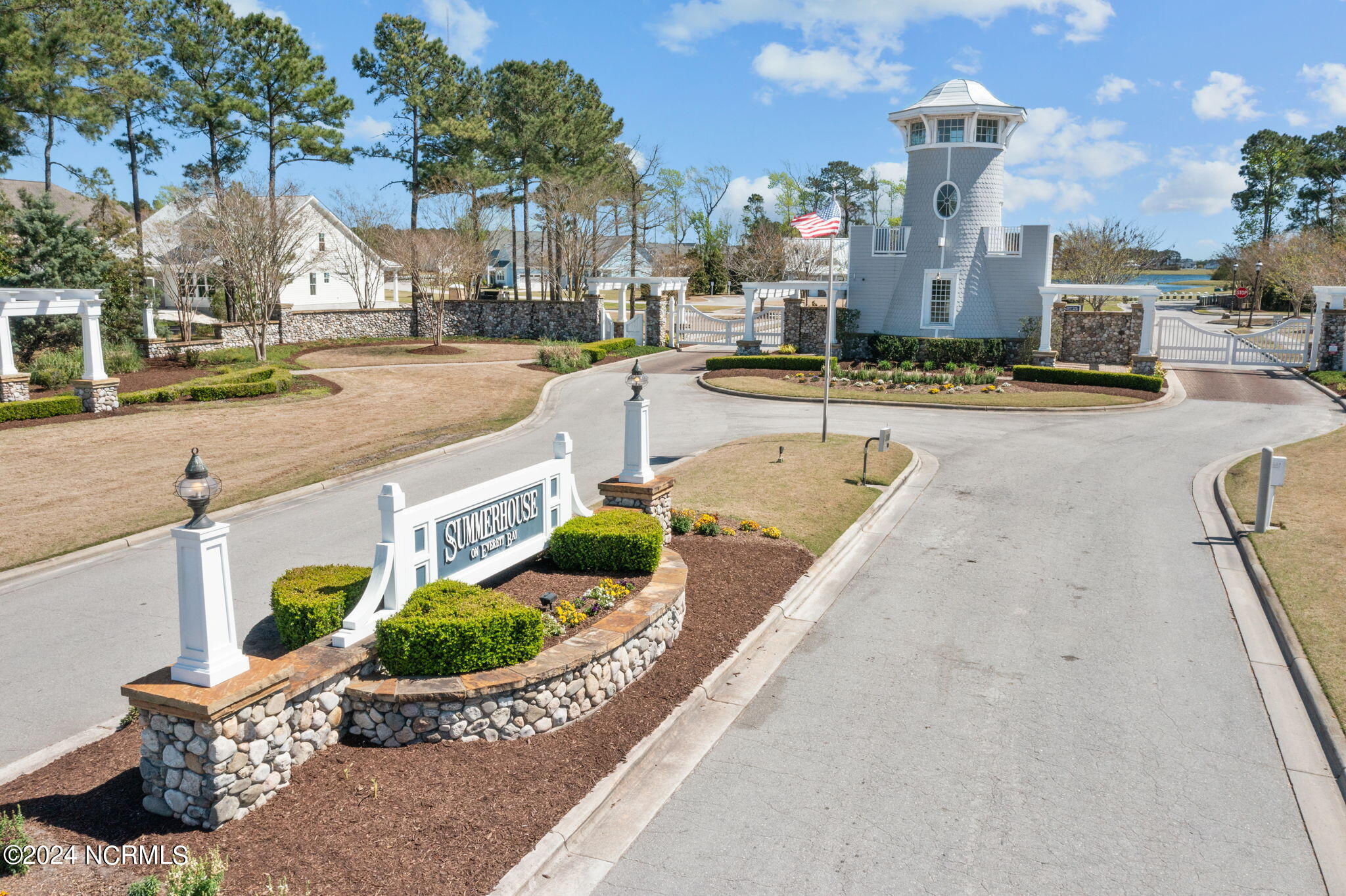 208 Marshside Landing