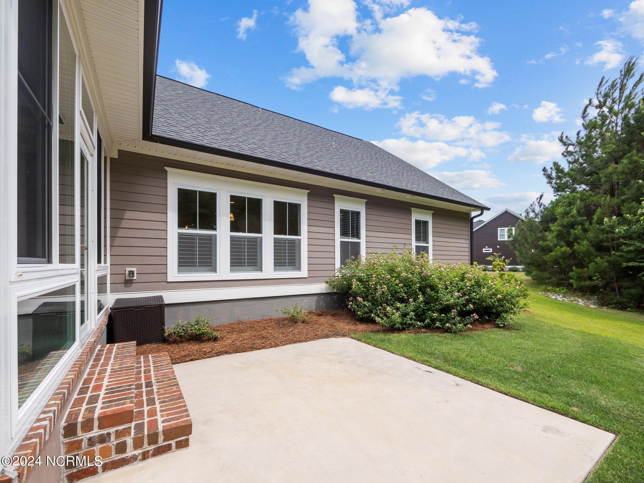 406 Caroline Sanders Way