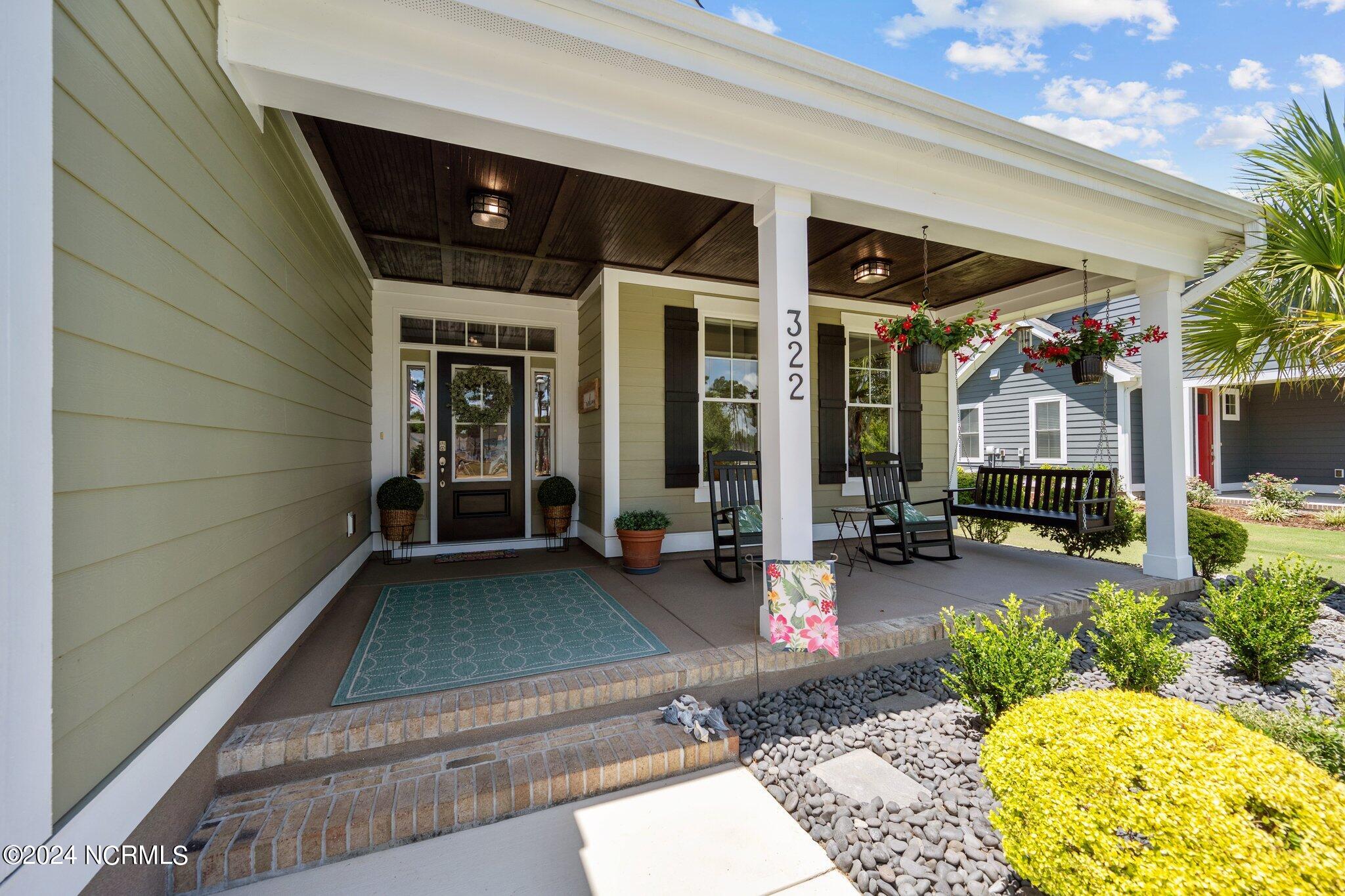 322 Lake Firefly Loop