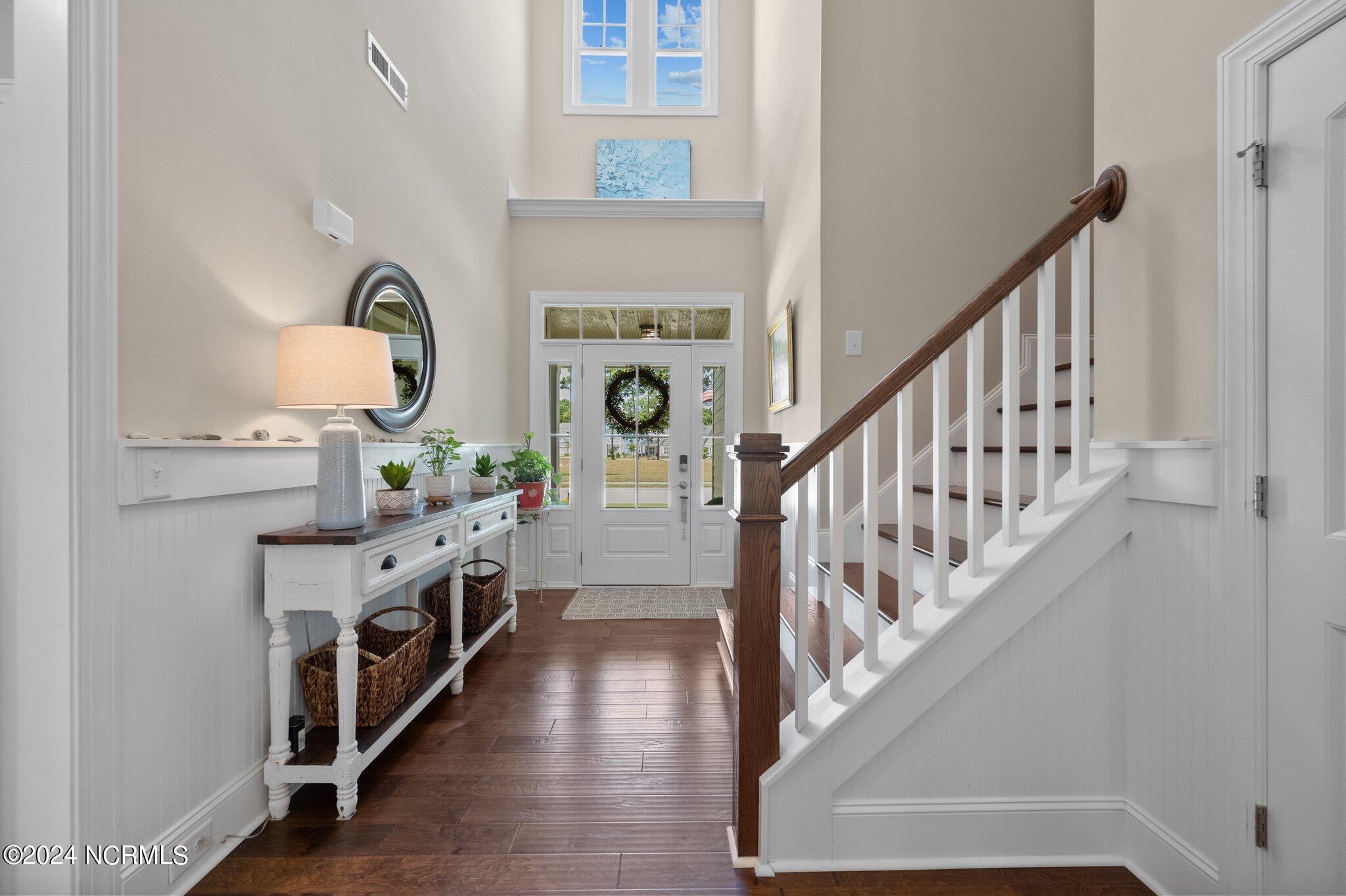 322 Lake Firefly Loop