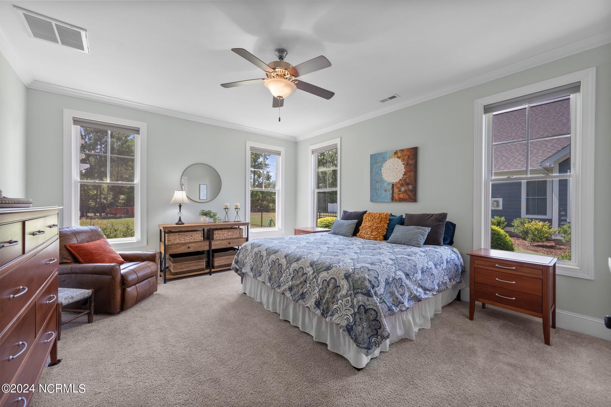 322 Lake Firefly Loop