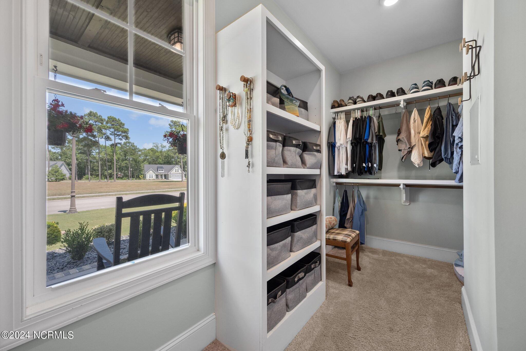 322 Lake Firefly Loop