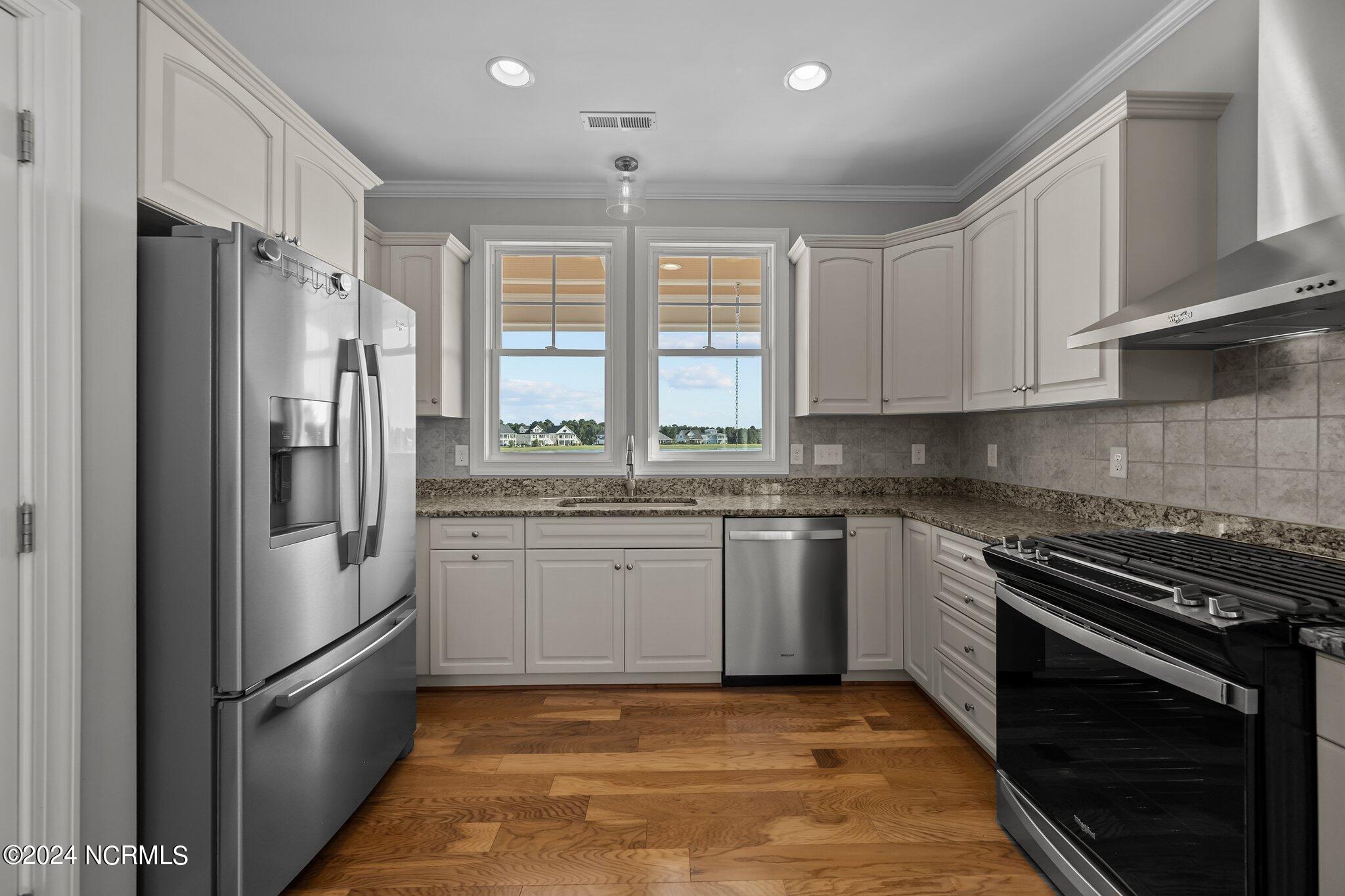 709 Lake Catherine Drive