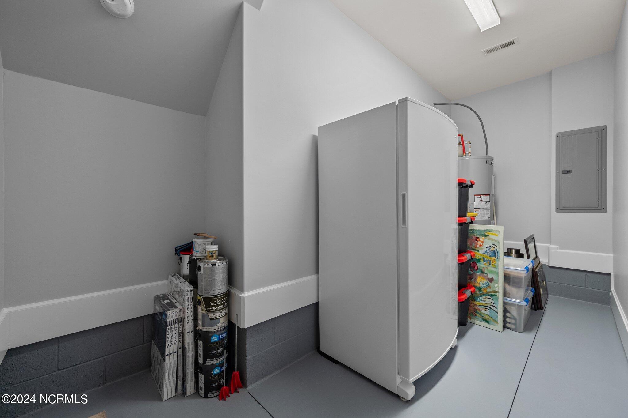 105 Spicer Lake Drive