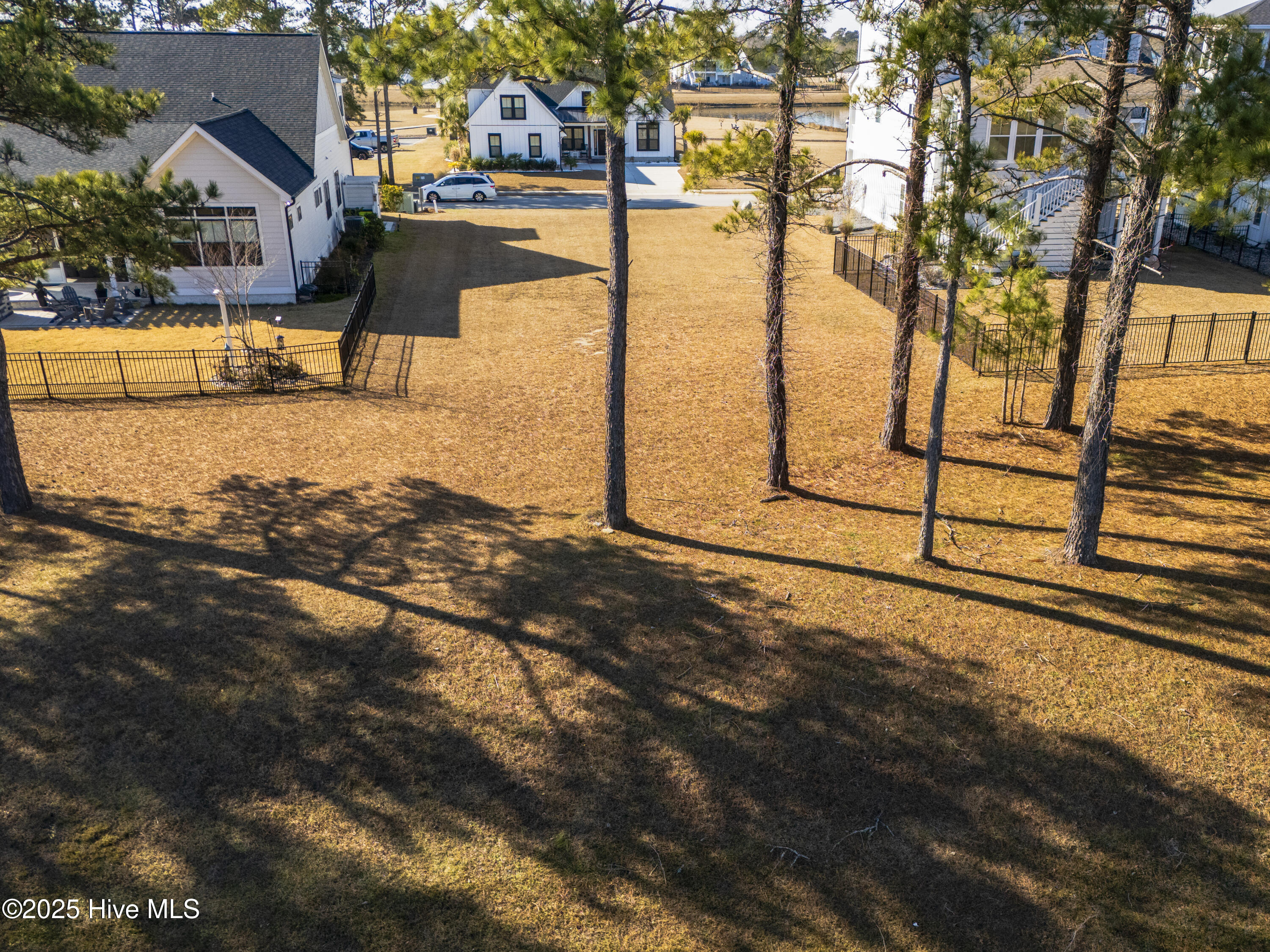 207 609 Spicer Lake Drive