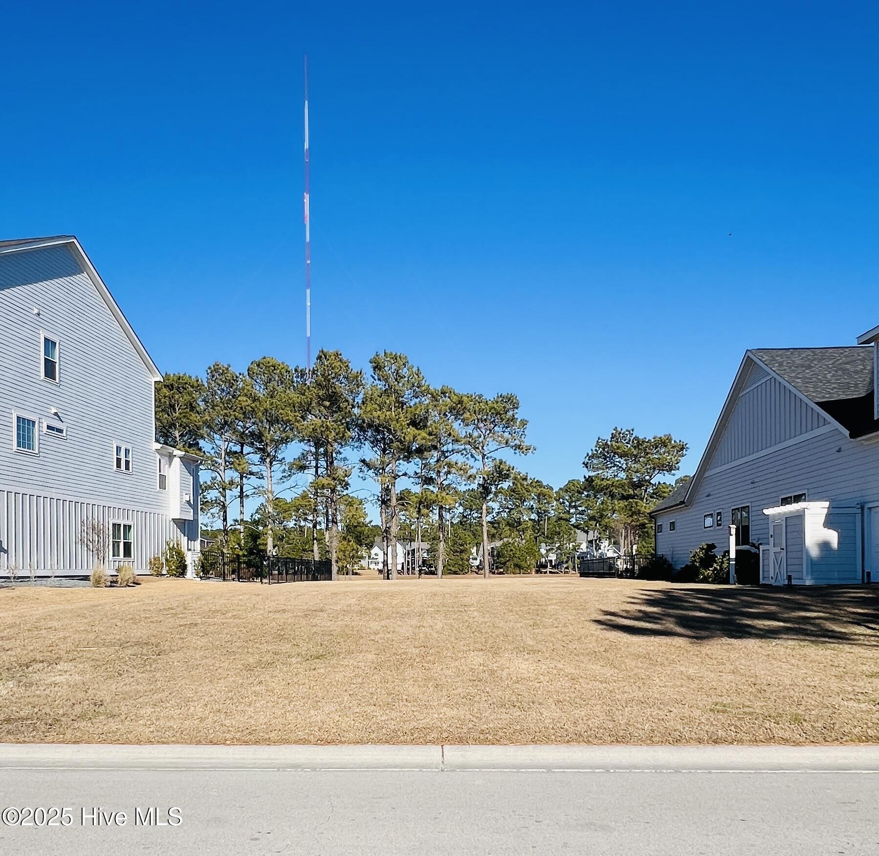 207 609 Spicer Lake Drive