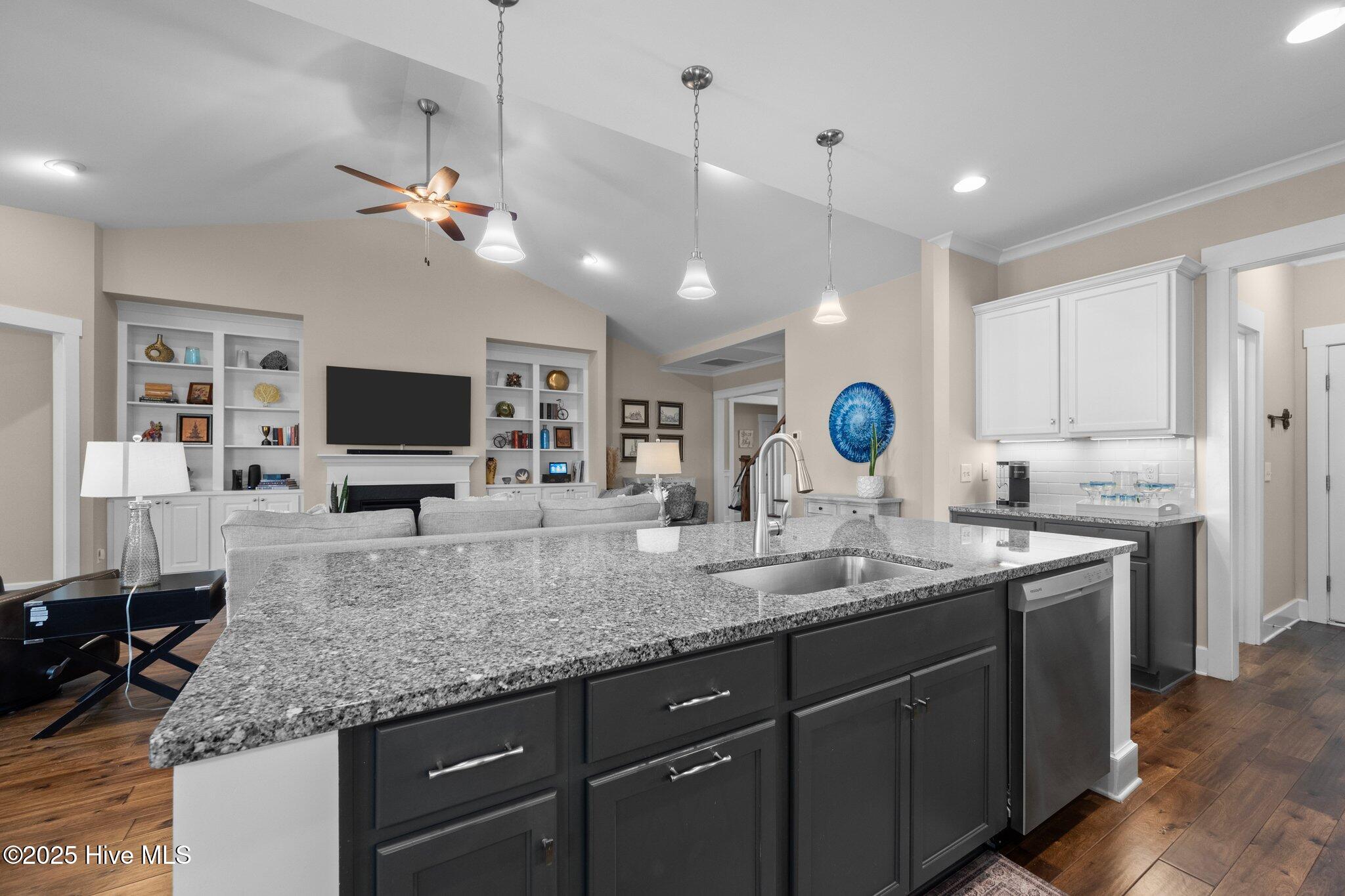 234 Summernights Way