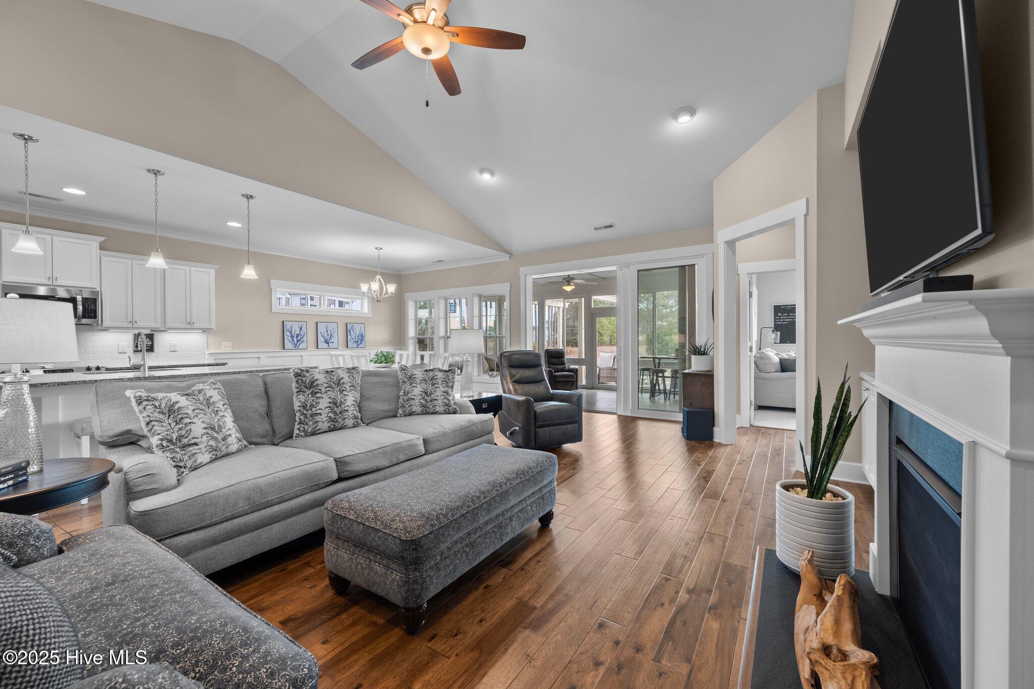 234 Summernights Way