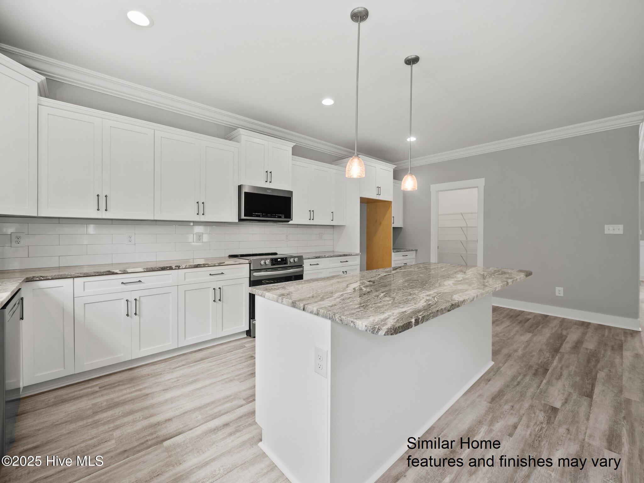 285 E Ivybridge Drive