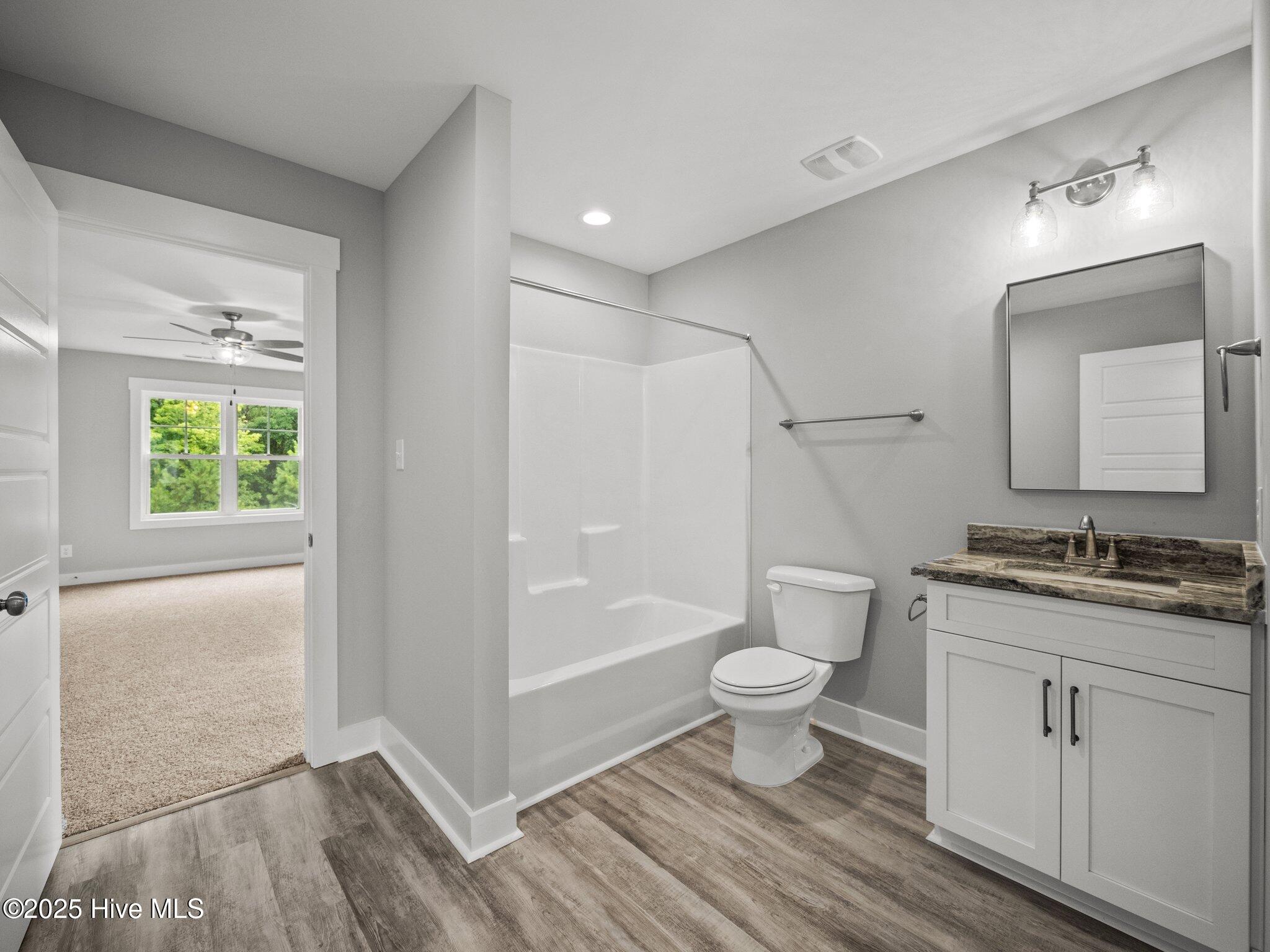285 E Ivybridge Drive