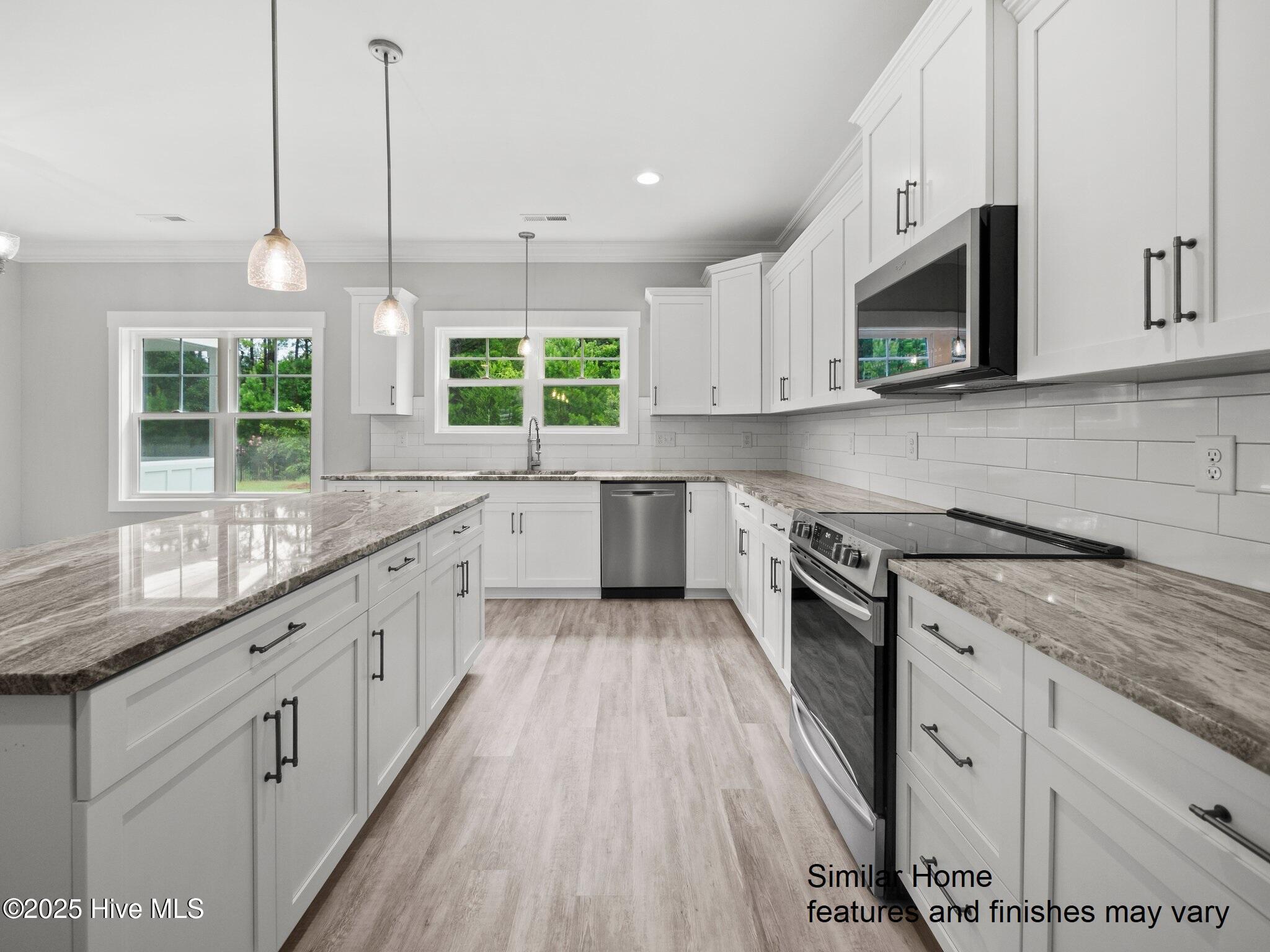 285 E Ivybridge Drive