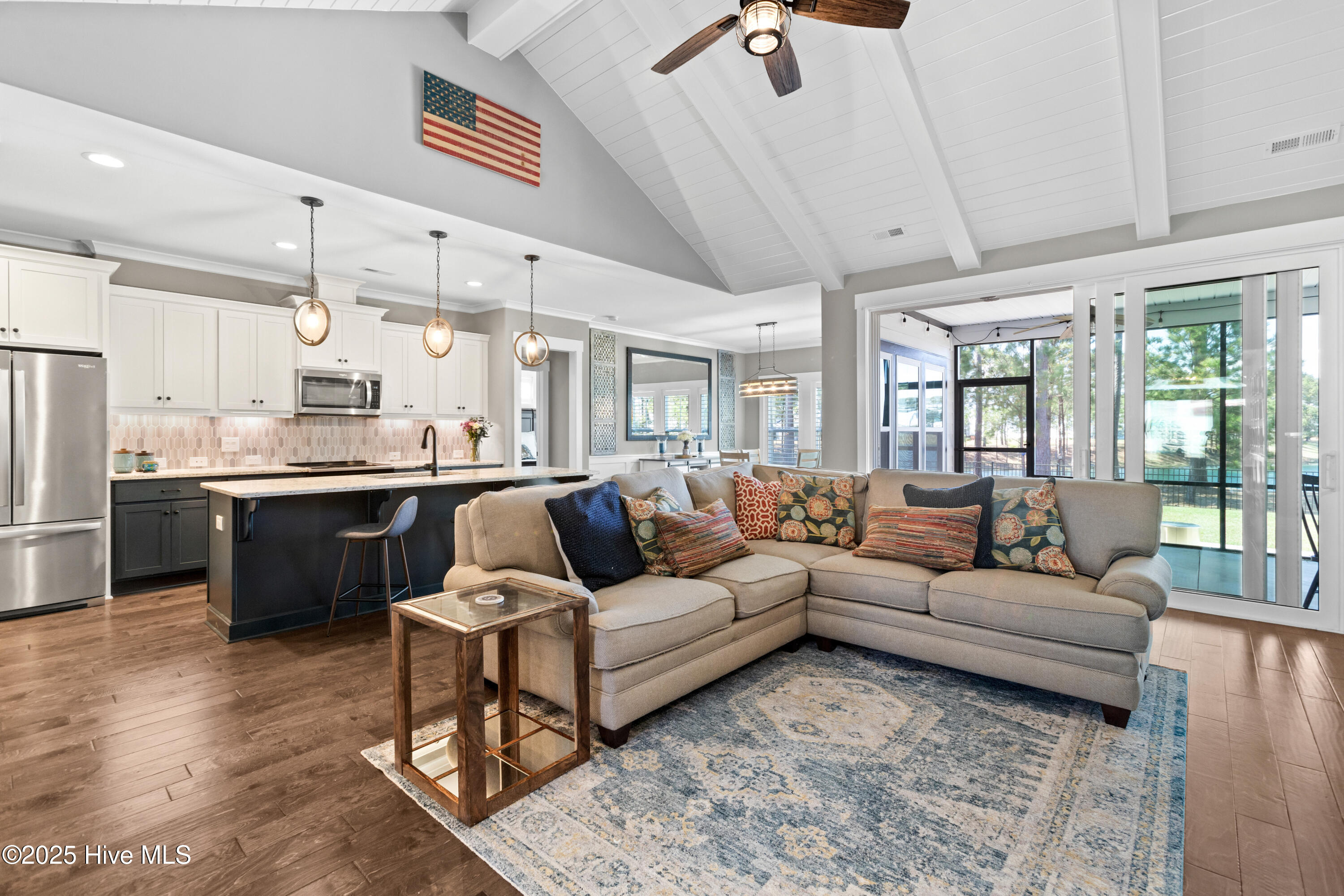 552 Moss Lake Lane