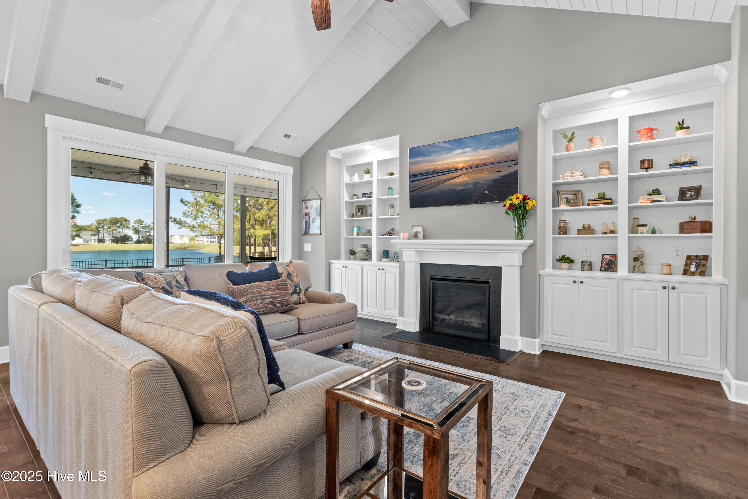 552 Moss Lake Lane