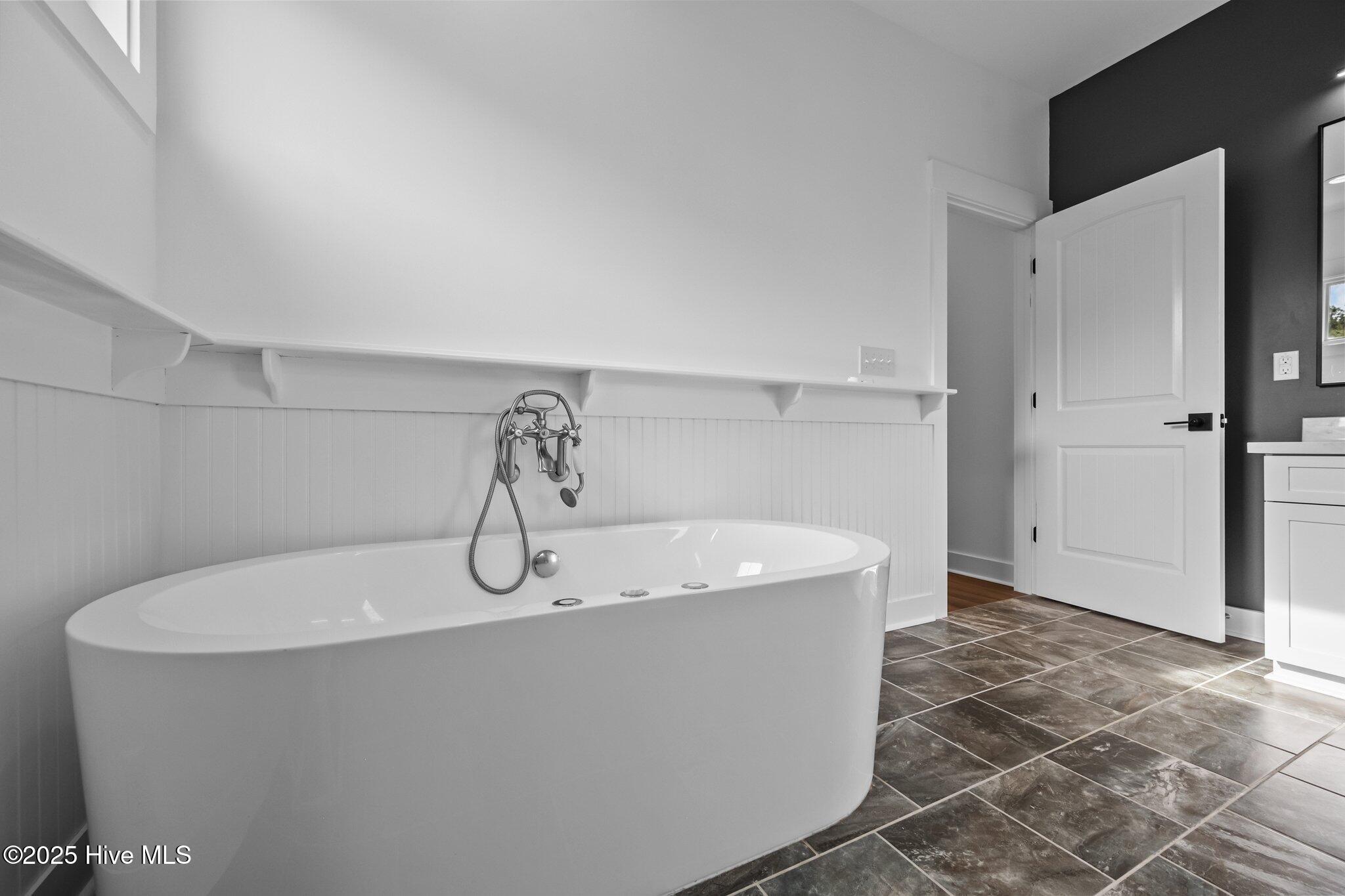 372 Summerhouse Drive