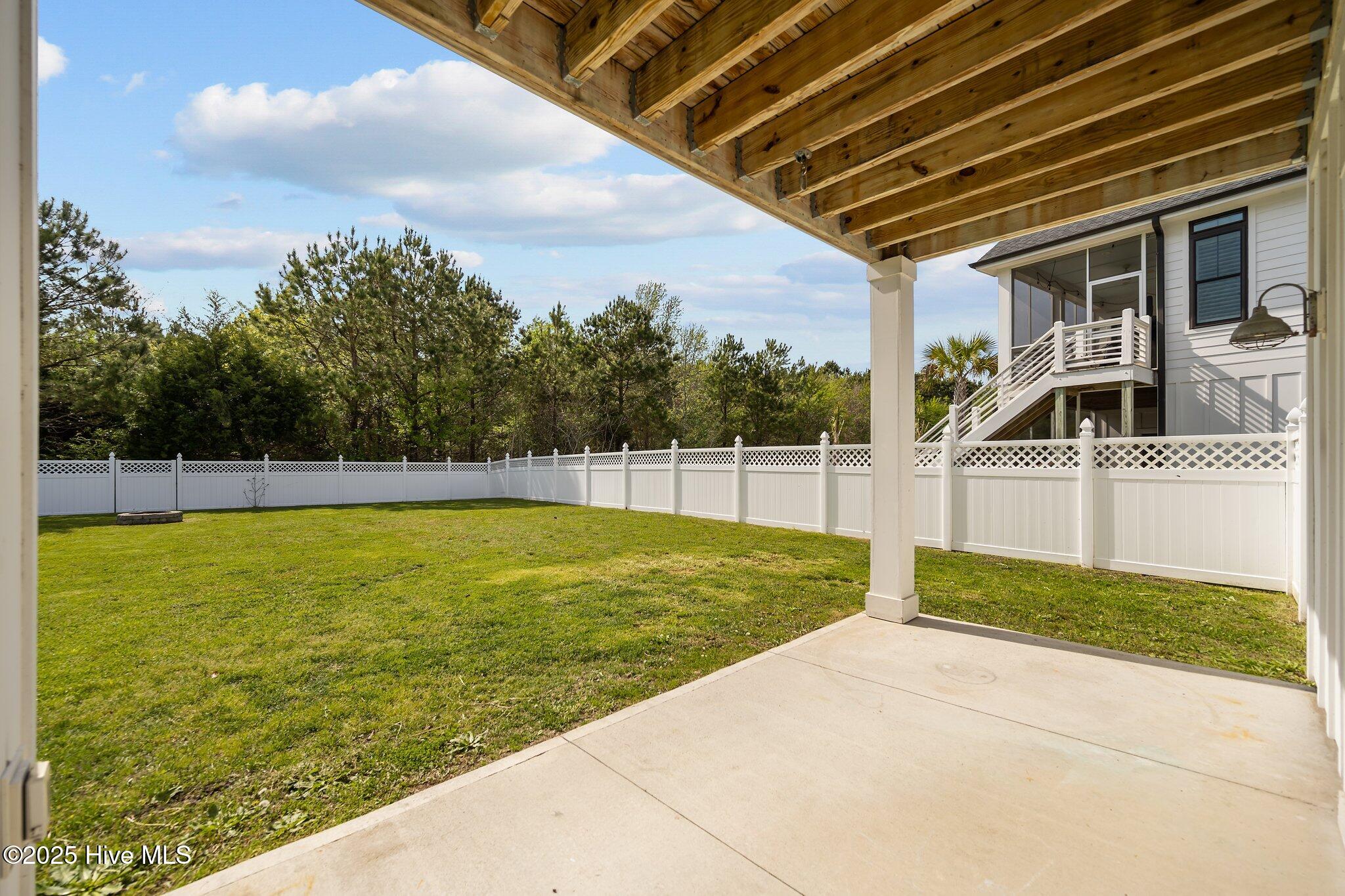 372 Summerhouse Drive