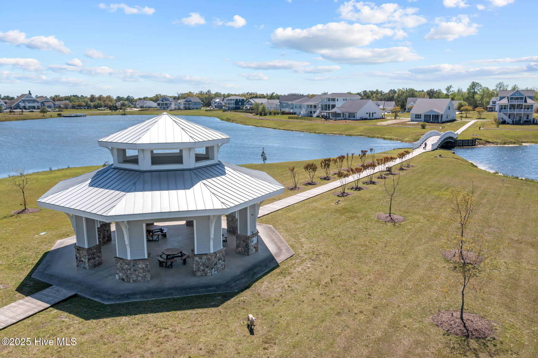 372 Summerhouse Drive