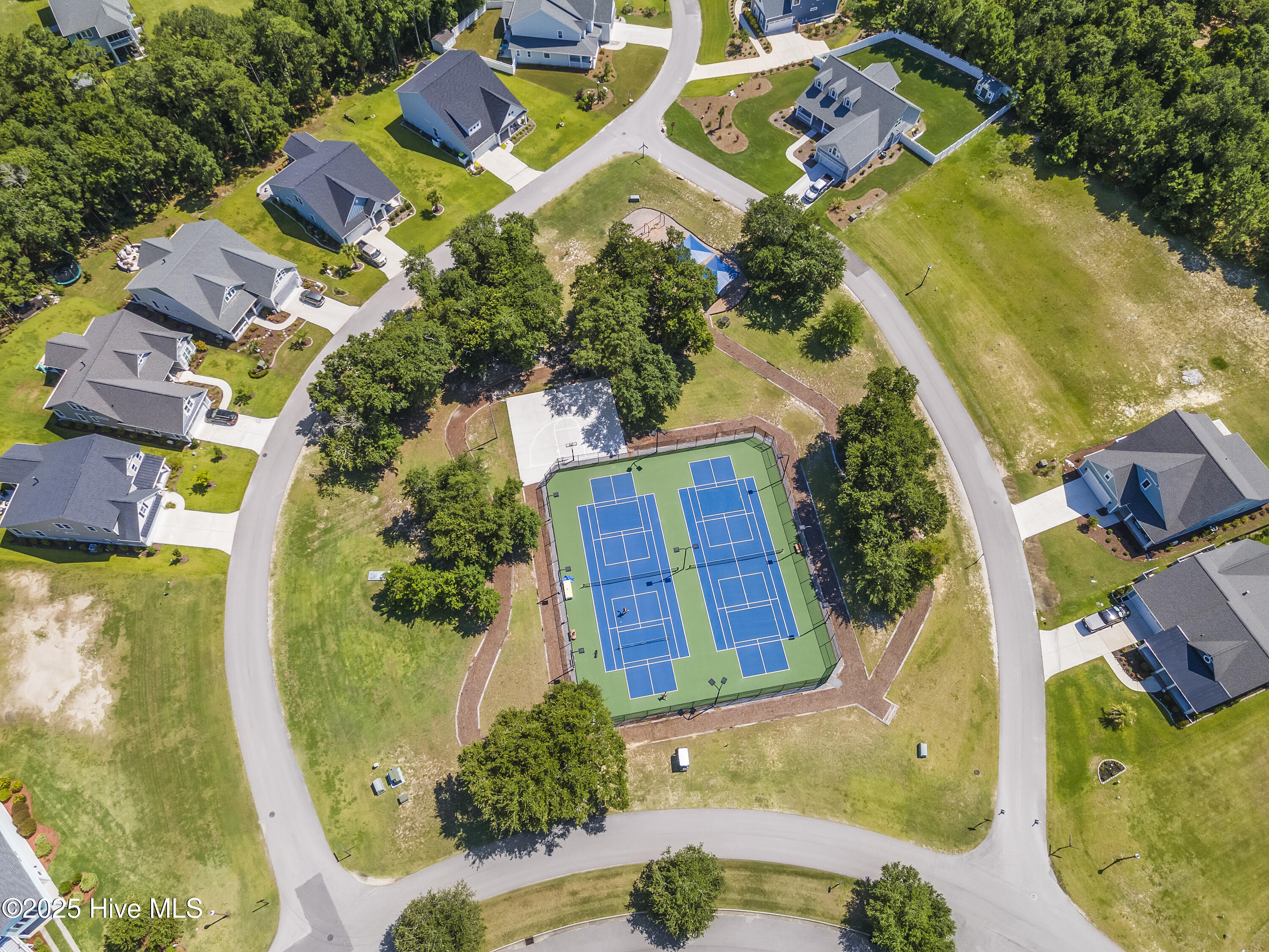 372 Summerhouse Drive