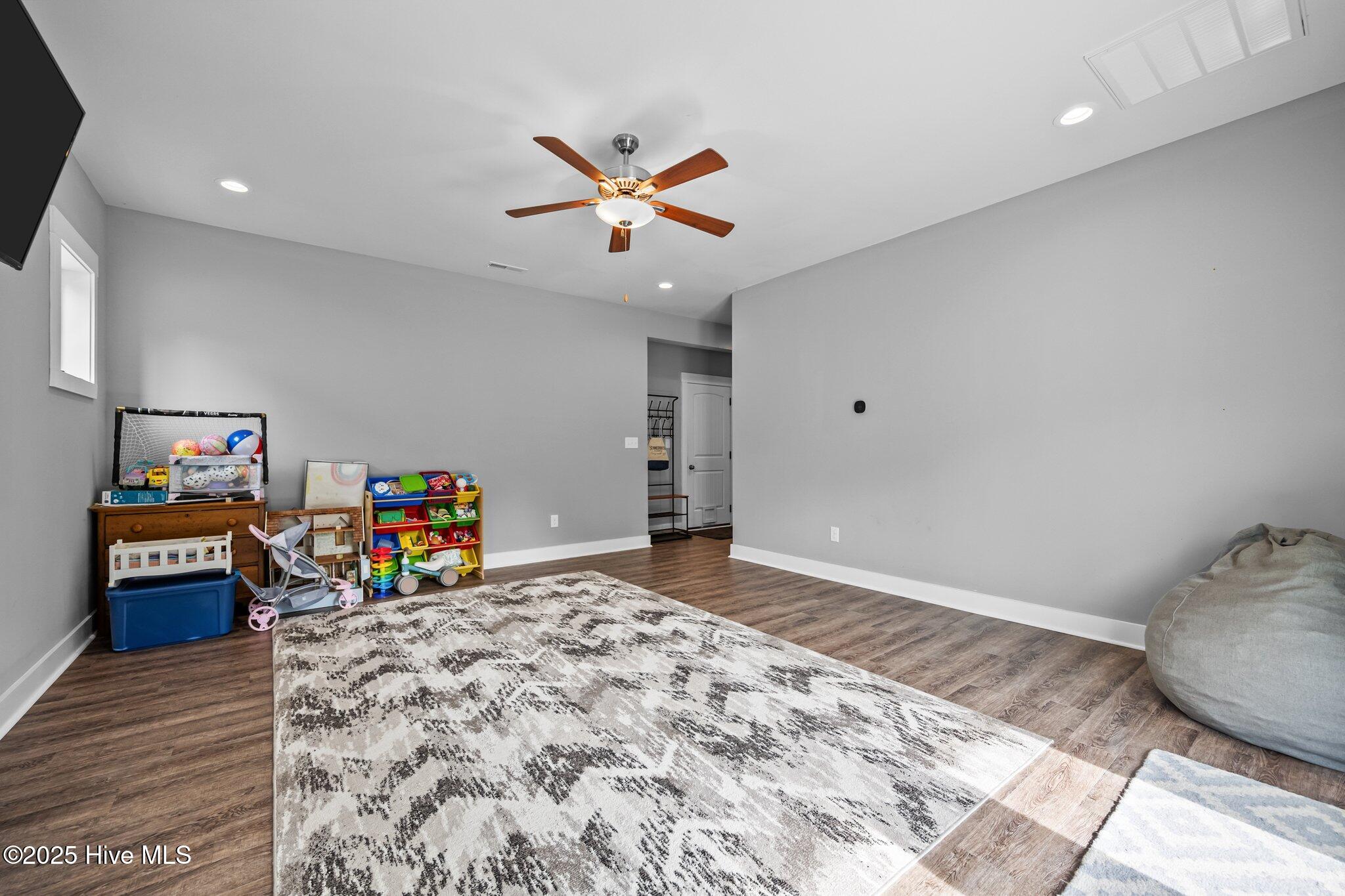 372 Summerhouse Drive