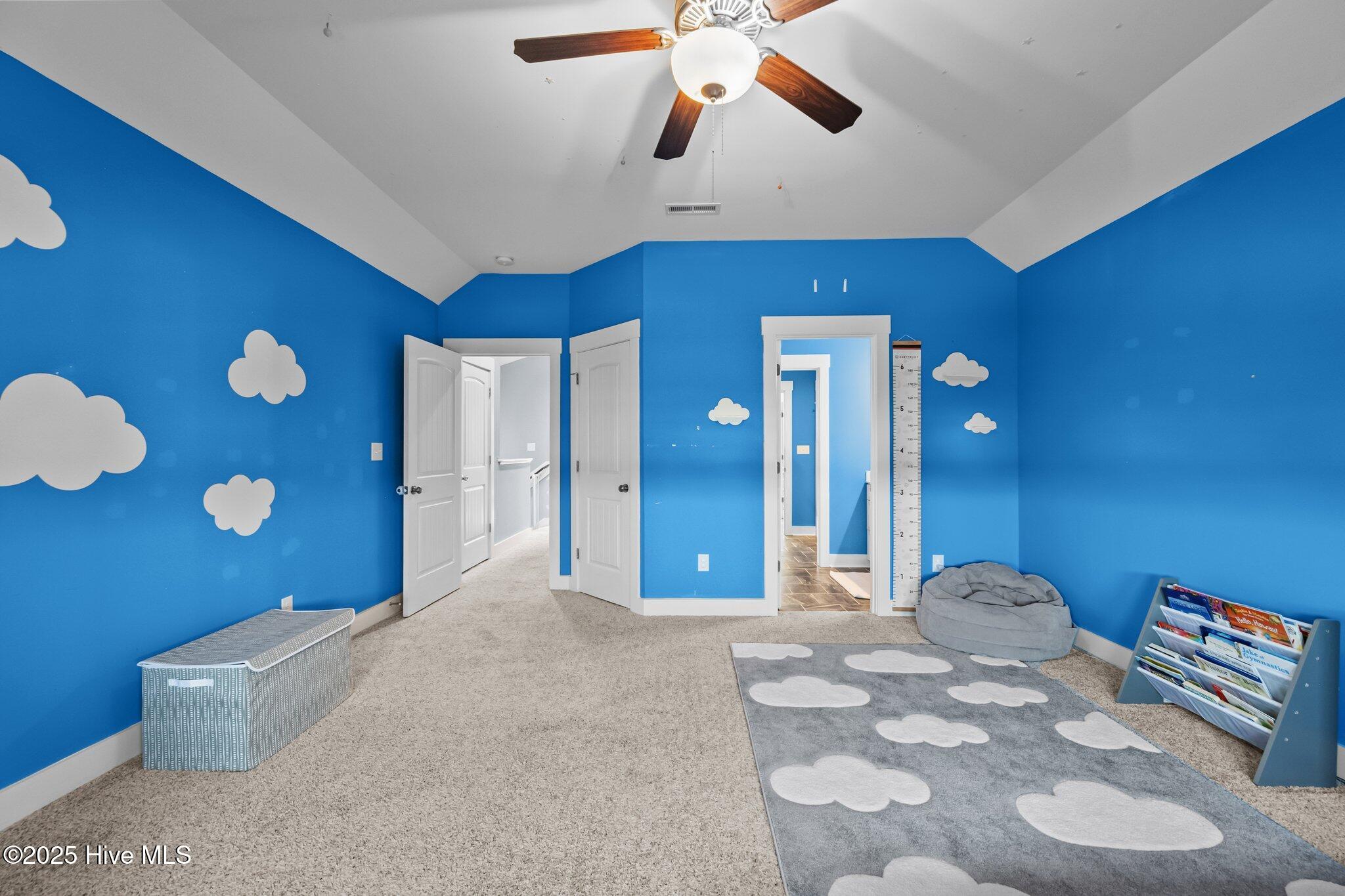 372 Summerhouse Drive