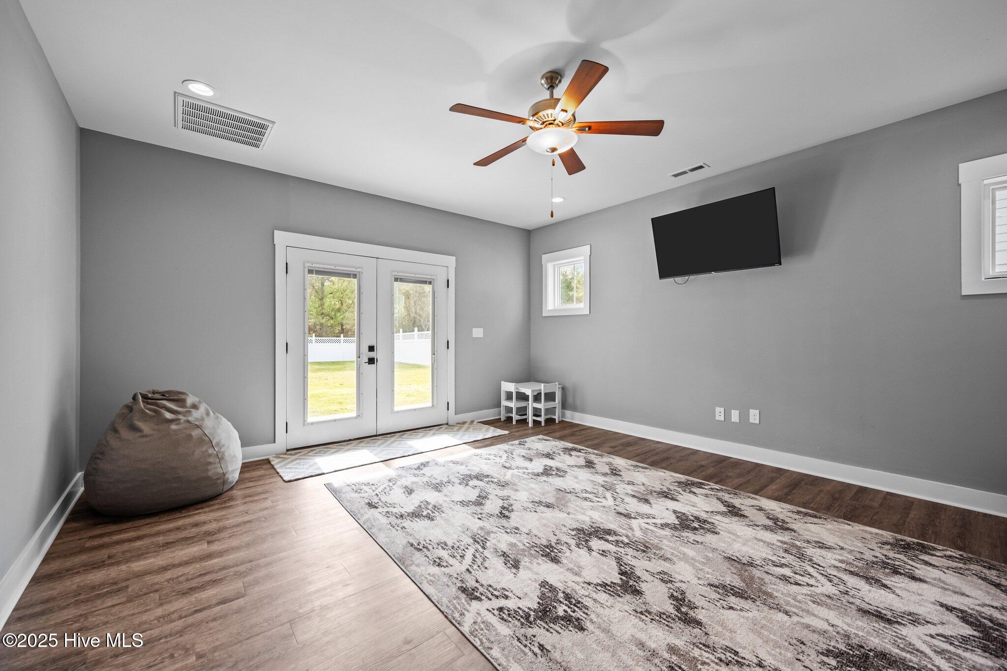 372 Summerhouse Drive