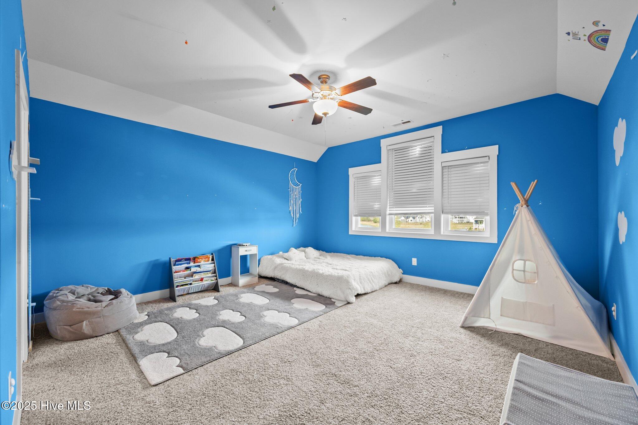 372 Summerhouse Drive