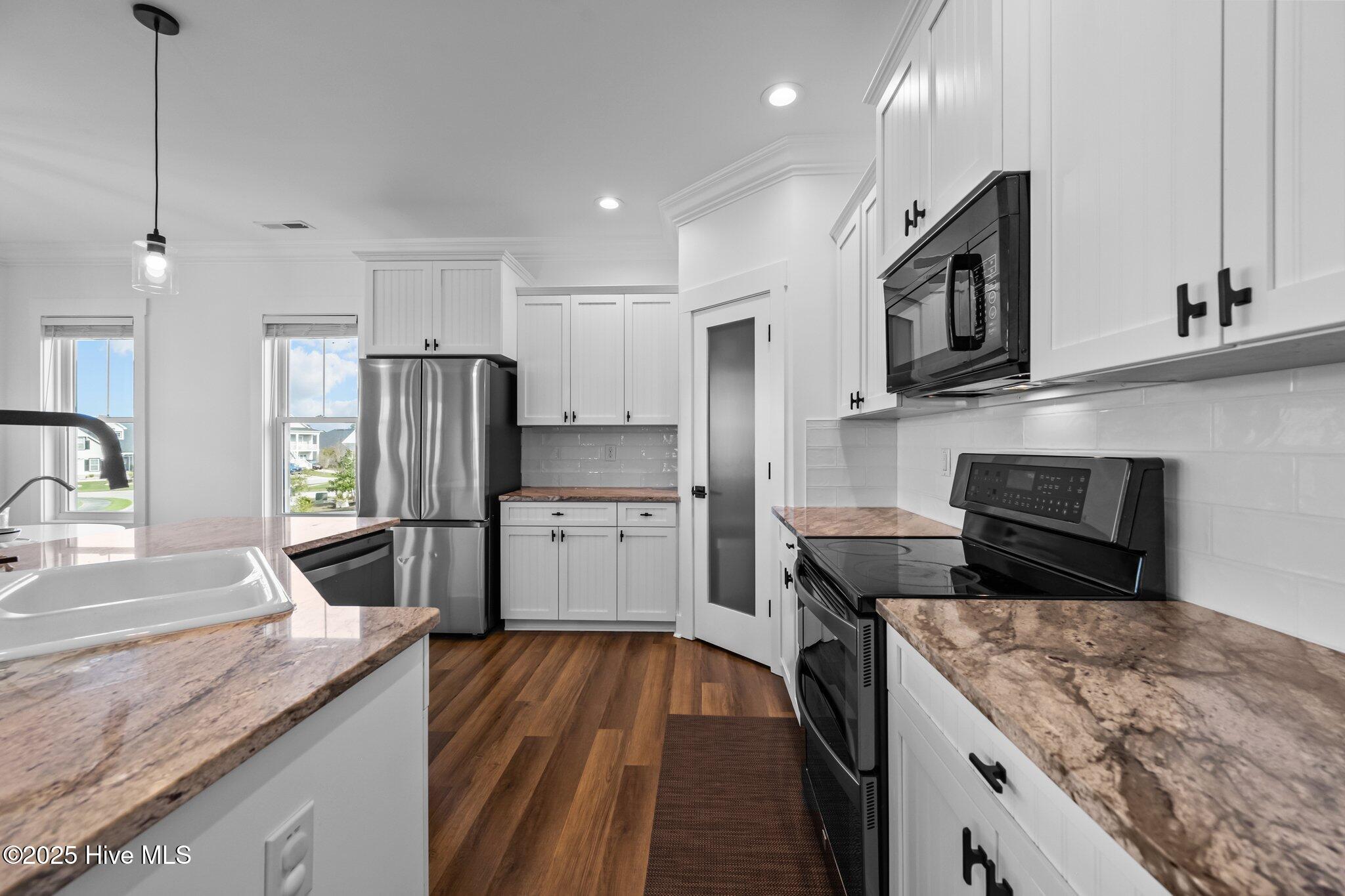 372 Summerhouse Drive