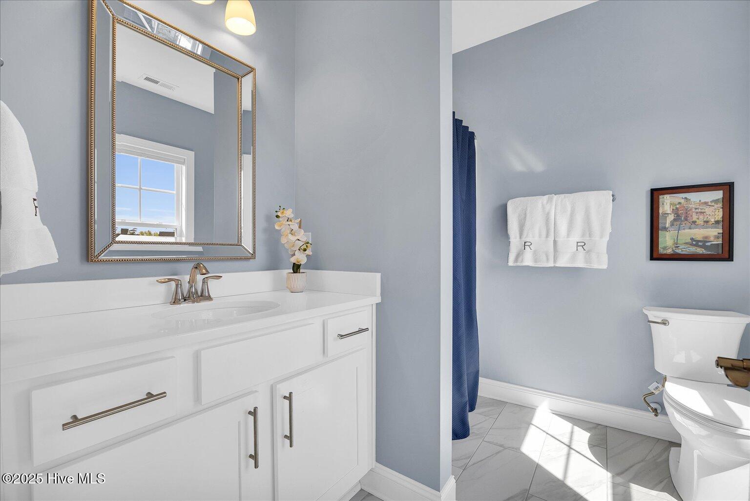 201 E Barred Owl Drive